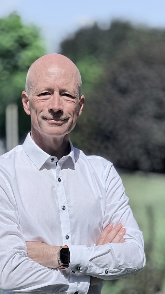 Author Georges Gieres